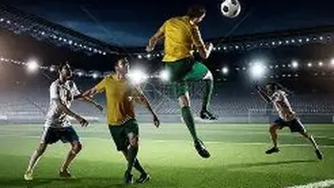 郑钦文罕见爆发，香蕉皮成情绪宣泄，晋级后感言：潮湿炎热天气考验极限